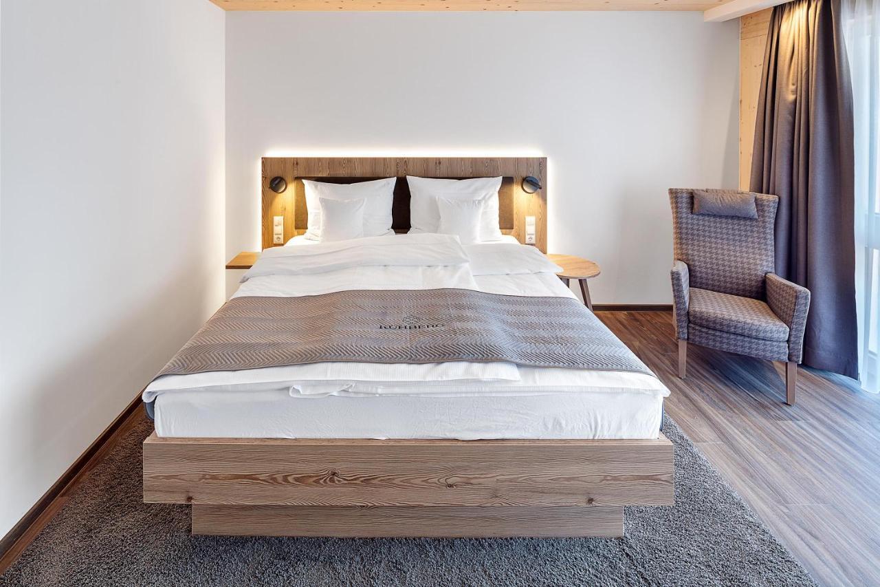 Hotel Kuehberg اوبرستدورف المظهر الخارجي الصورة